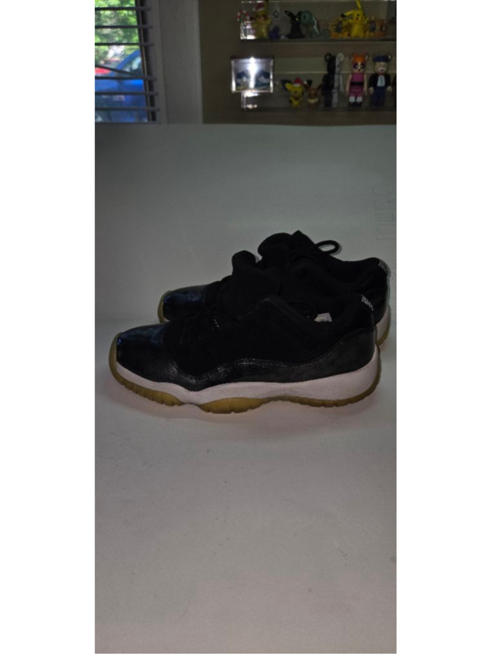 Boys Jordan 11 Low Barons Sneakers 4.5 (Big Boy) Black White